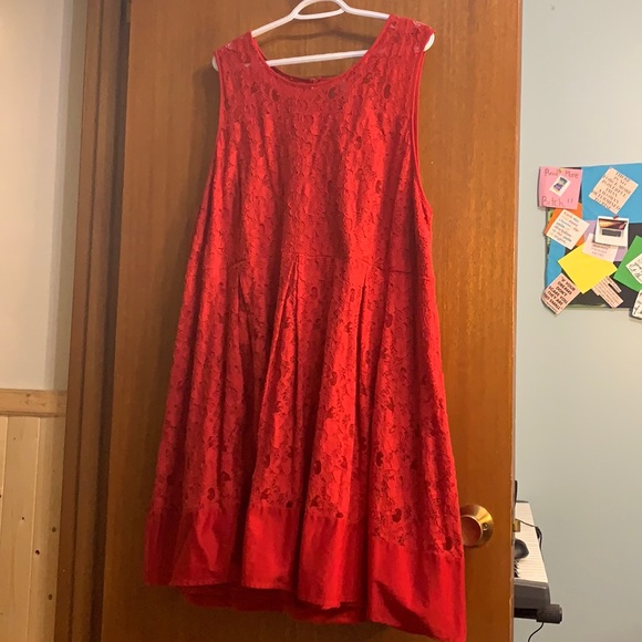 Red lace Penningtons dress - Picture 1 of 3